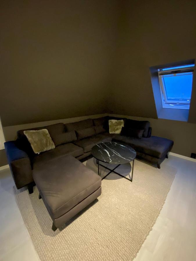 Penthouse With Private Balcony In The City Centre Of Bergen Apartamento Exterior foto